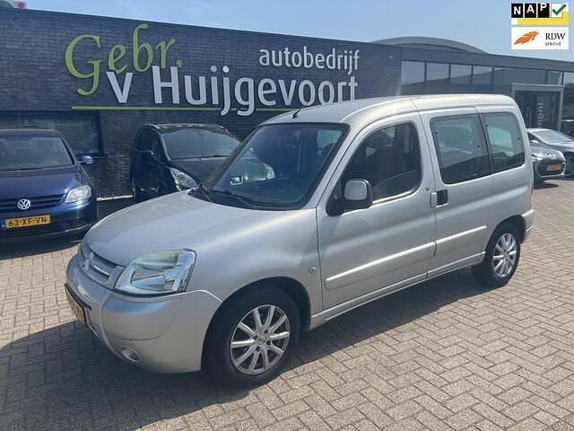 Grijs Gebruikt 2006 Citroën Berlingo MPV | € 2.950 (Iets duurder) - Afbeelding 1/4