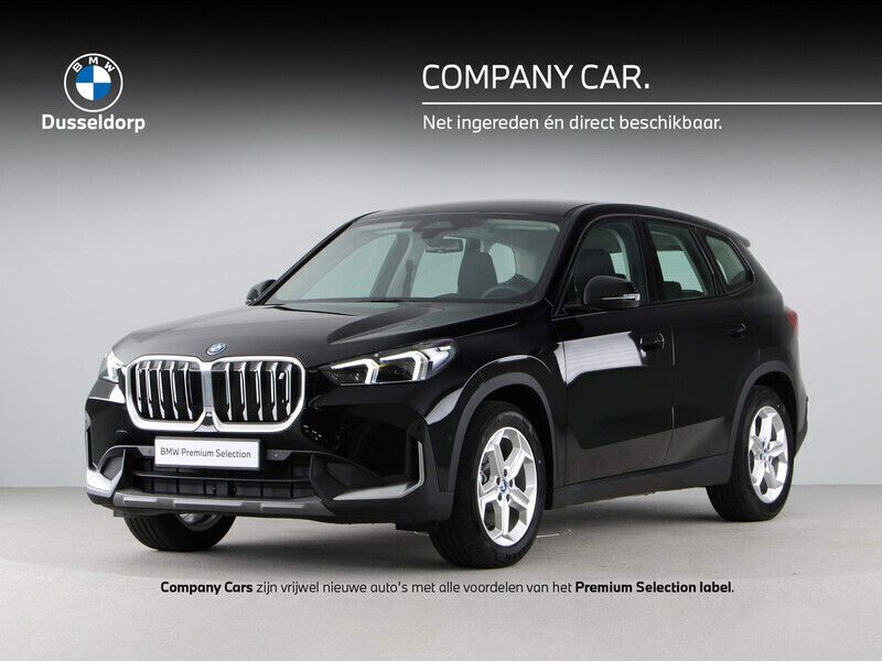 Zwart Gebruikt 2024 BMW iX1 Comfort Edition SUV | € 39.900 - Afbeelding 1/4