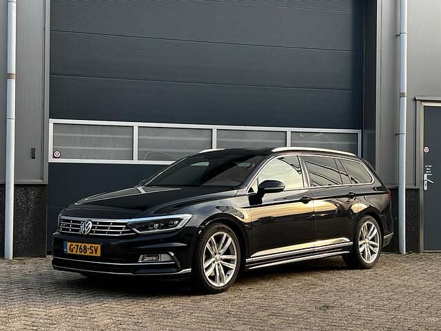 Occasion VW Passat Highline 120 PK (88 kW) 2019 Zwart Stationwagen