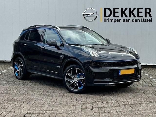 Zwart Gebruikt 2023 Lynk & Co 01 SUV | € 28.950 (Eerlijke prijs) - Afbeelding 1/4