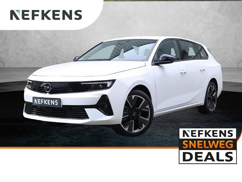 Wit Nieuw 2025 Opel Astra Business Edition Stationwagen | € 34.825 (Goede deal) - Afbeelding 1/4