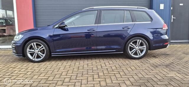 Occasion VW Golf VII Highline 150 PK (110 kW) 2019 Blauw Hatchback
