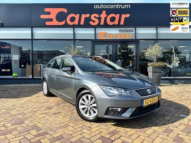 Grijs Gebruikt 2018 Seat Leon ST Business Stationwagen | € 13.450 (Eerlijke prijs) - Afbeelding 1/4