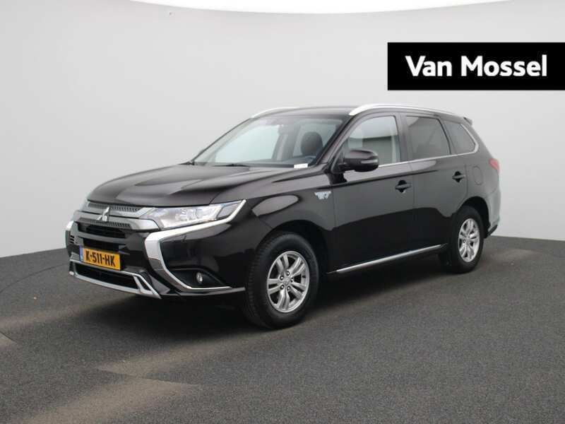 Zwart Gebruikt 2021 Mitsubishi Outlander SUV | € 22.900 (Eerlijke prijs) - Afbeelding 1/3