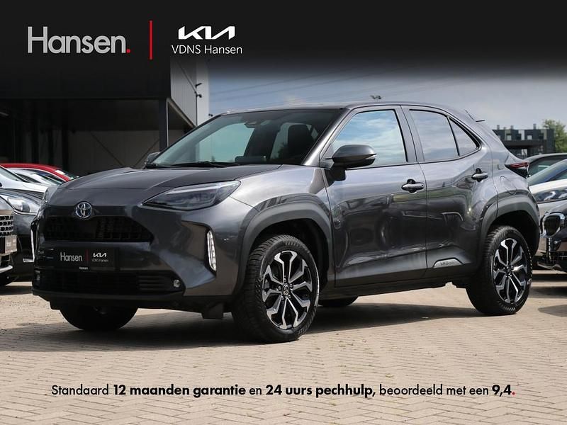 Grijs Gebruikt 2024 Toyota Yaris Cross SUV | € 26.945 (Eerlijke prijs) - Afbeelding 1/4