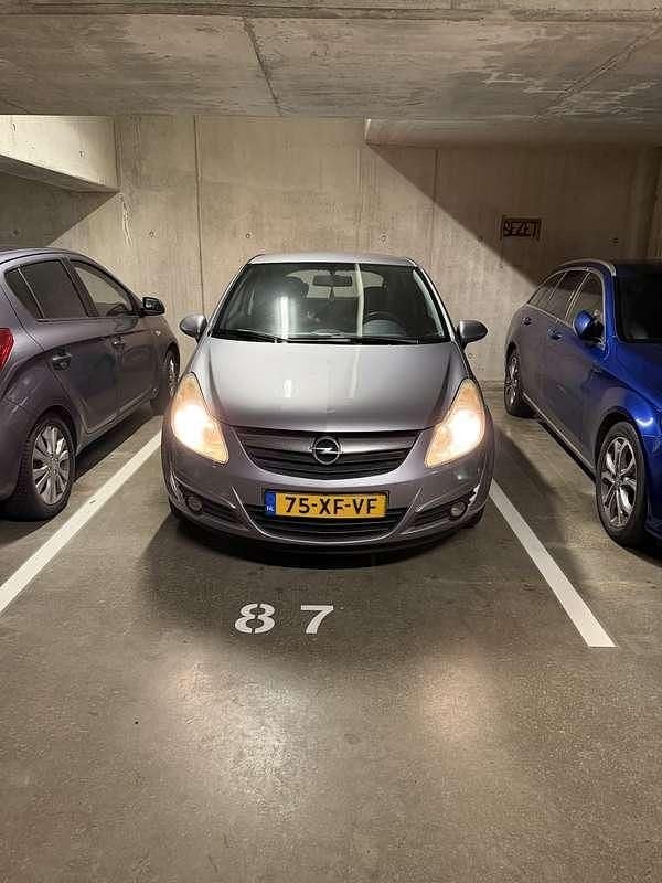 Occasion Opel Corsa Enjoy 80 PK (58 kW) 2007 Paars Hatchback