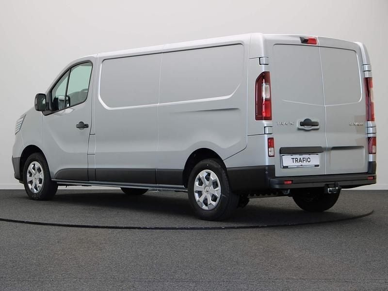 Grijs Nieuw 2024 Renault Trafic Van | € 30.797 (Goede deal) - Afbeelding 1/1