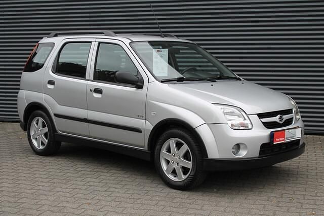 Grijs Gebruikt 2006 Suzuki Ignis Exclusive Hatchback | € 2.890 (Iets duurder) - Afbeelding 1/4