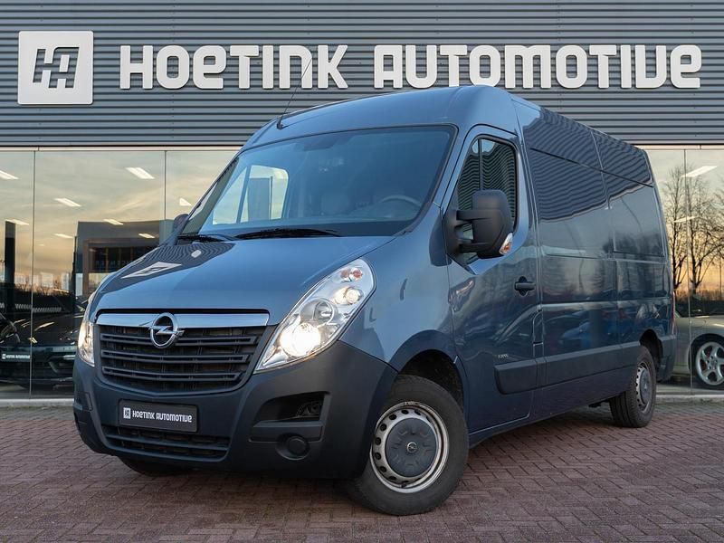 Blauw Occasion 2018 Opel Movano Van | € 9.940 (Goede deal) - Afbeelding 1/3