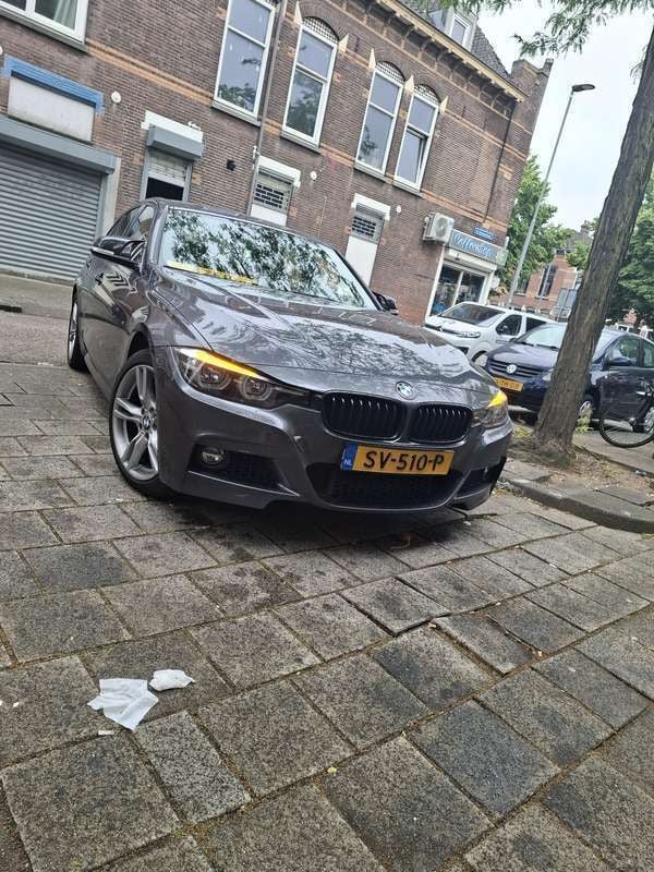 Gebruikt 2018 BMW 318 M Sport Sedan | € 21.000 (Iets duurder) - Afbeelding 1/4