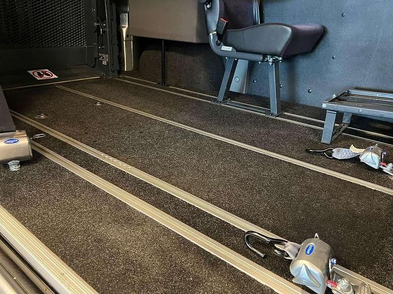 Occasion Opel Movano 125 PK (91 kW) 2012 Zilver Van