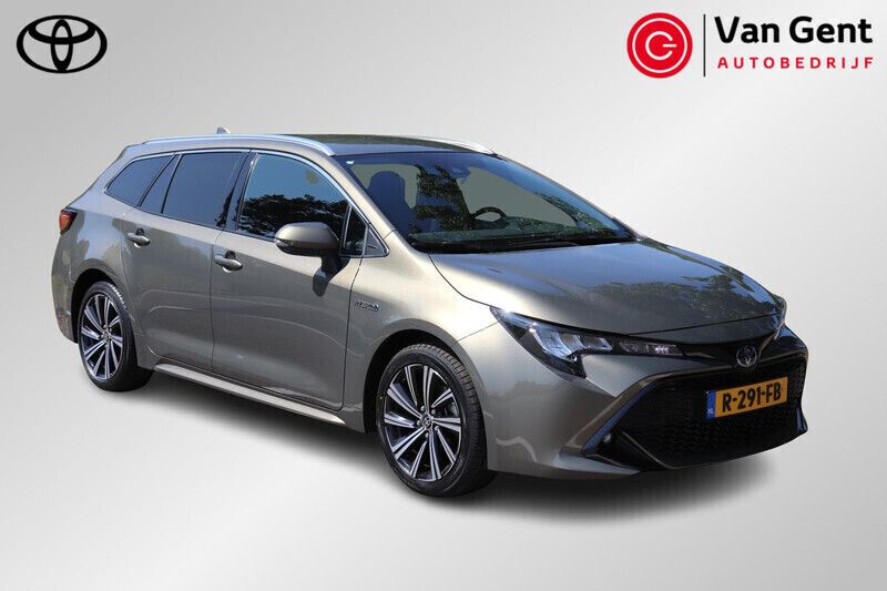 Groen Gebruikt 2022 Toyota Corolla Business Edition Stationwagen | € 30.999 (Duur) - Afbeelding 1/4