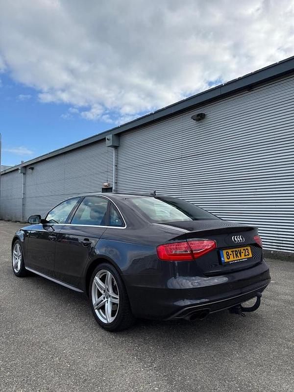 Occasion Audi A4 S-Line 170 PK (125 kW) 2014 Grijs Sedan
