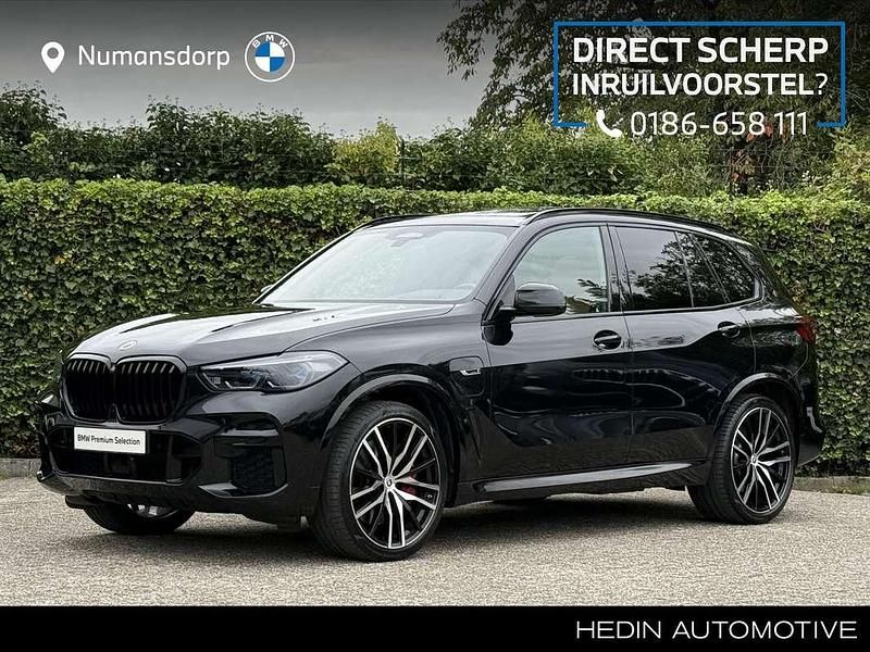 Zwart Gebruikt 2022 BMW X5 M Sport SUV | € 69.895 (Eerlijke prijs) - Afbeelding 1/3