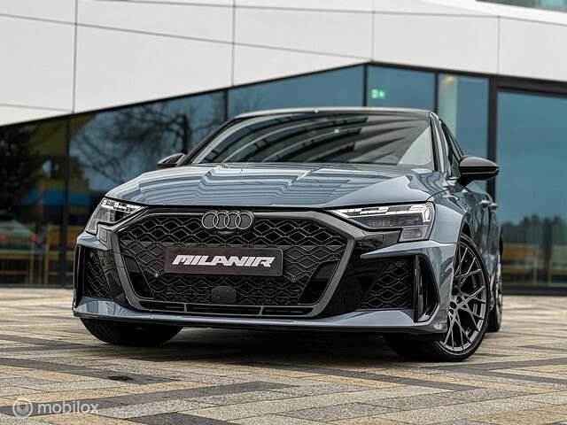 Occasion Audi RS3 Sportback Exclusive 400 PK (294 kW) 2025 Zwart Hatchback