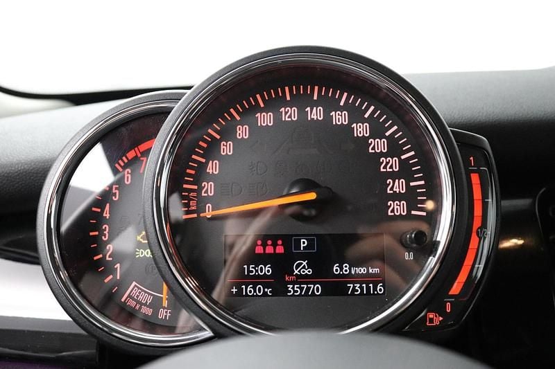 Occasion Mini Cooper Classic 136 PK (100 kW) 2023 Grijs Hatchback