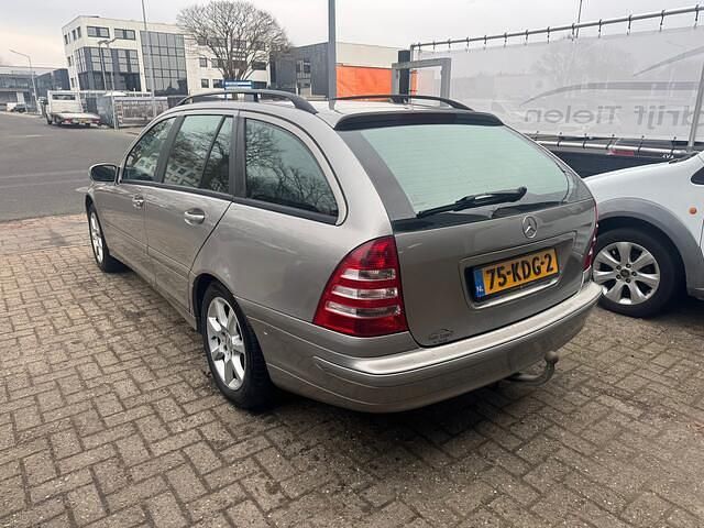 Occasion Mercedes C200 Classic 122 PK (89 kW) 2005 Grijs Stationwagen