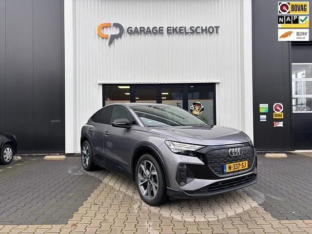 Grijs Gebruikt 2021 Audi Q4 Sportback e-tron Advanced Plus SUV | € 33.990 (Goede deal) - Afbeelding 1/3
