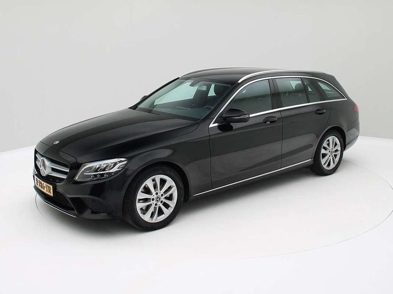 Zwart Occasion 2019 Mercedes C200 Premium Plus Stationwagen | € 24.000 (Eerlijke prijs) - Afbeelding 1/3