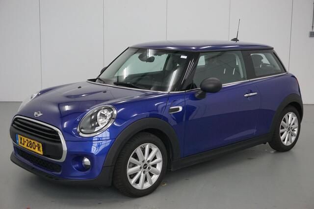 Blauw Gebruikt 2019 Mini ONE Salt Hatchback | € 12.950 (Eerlijke prijs) - Afbeelding 1/4