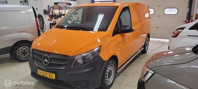 Occasion Mercedes Vito 114 PK (83 kW) 2019 Oranje Van