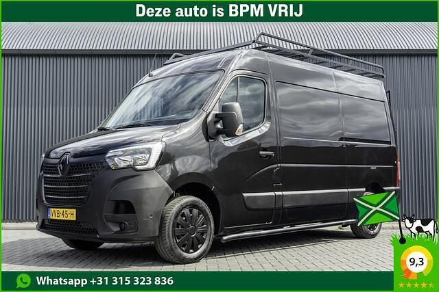 Zwart Gebruikt 2023 Renault Master Van | € 25.950 (Eerlijke prijs) - Afbeelding 1/4