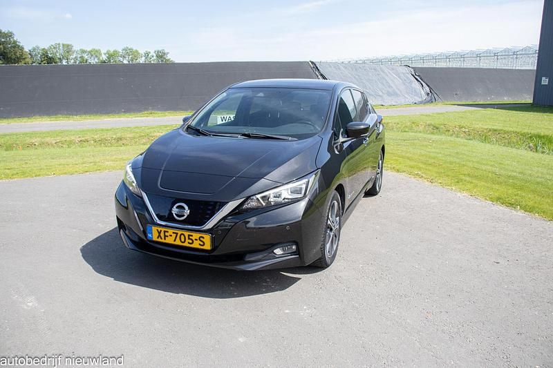 Occasion Nissan Leaf Tekna 110 kW (150 PK) 2018 Zwart Hatchback