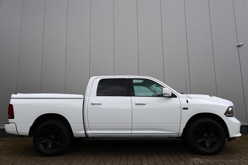 Wit Occasion 2013 Dodge Ram Pickup | € 19.990 - Afbeelding 1/4