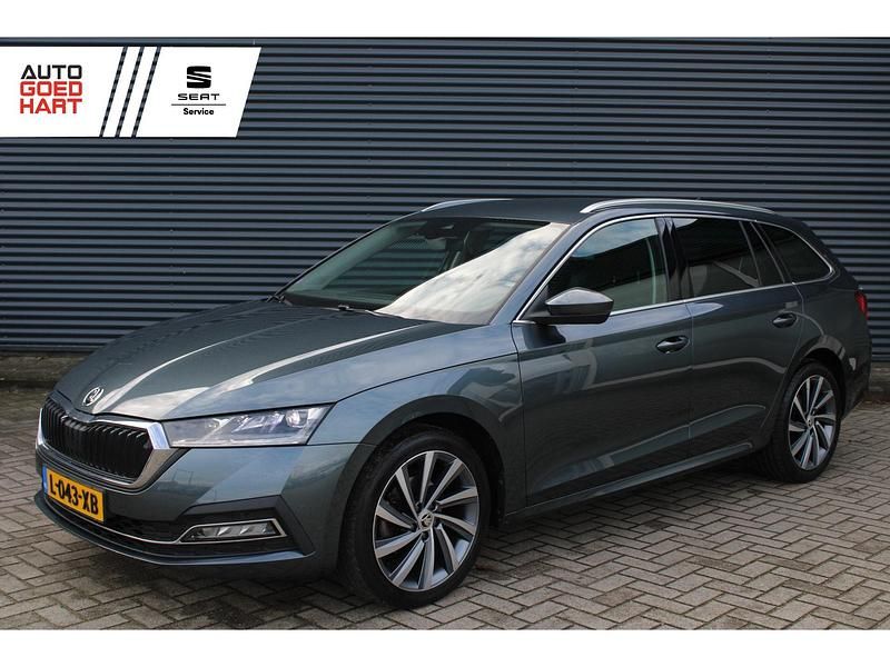 Grijs Occasion 2021 Skoda Octavia Business Line Stationwagen | € 20.895 (Iets duurder) - Afbeelding 1/4