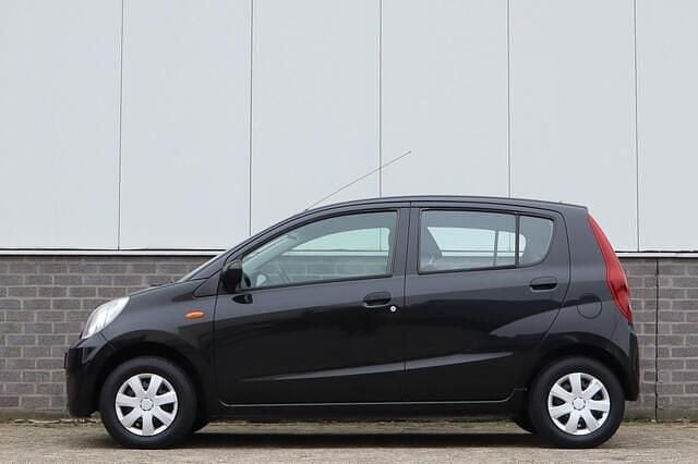 Occasion Daihatsu Cuore 69 PK (50 kW) 2007 Zwart Hatchback