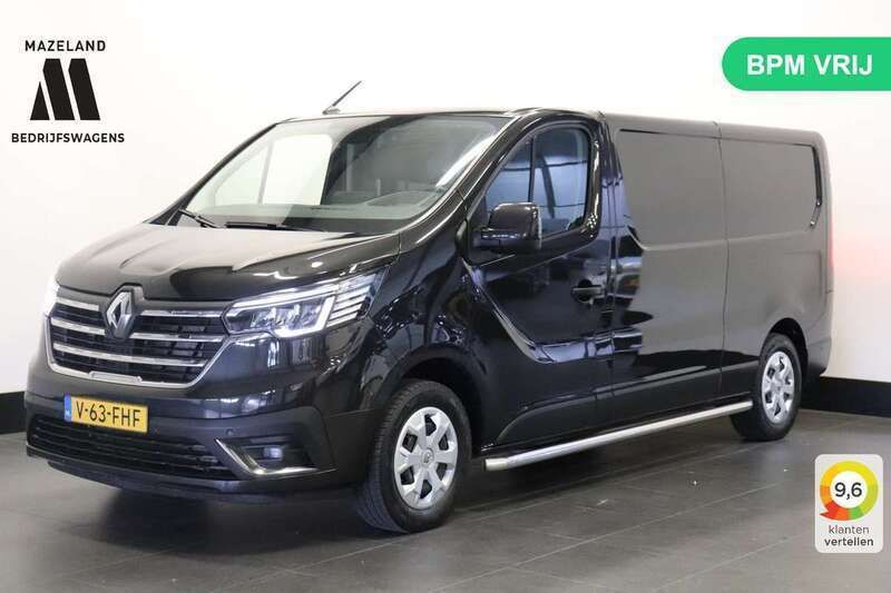 Zwart Gebruikt 2024 Renault Trafic Van | € 15.950 (Eerlijke prijs) - Afbeelding 1/3
