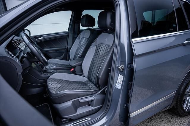 Occasion VW Tiguan R-line 150 PK (110 kW) 2021 Grijs SUV