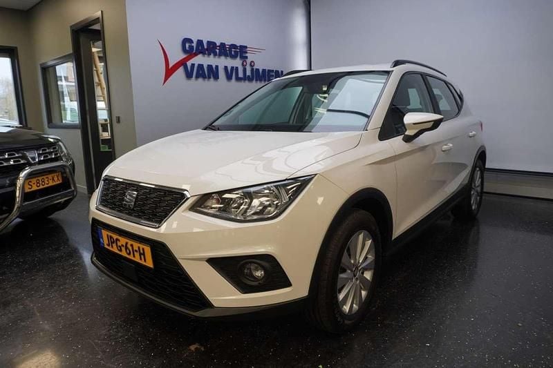 Wit Gebruikt 2021 Seat Arona Style SUV | € 13.450 (Goede deal) - Afbeelding 1/4