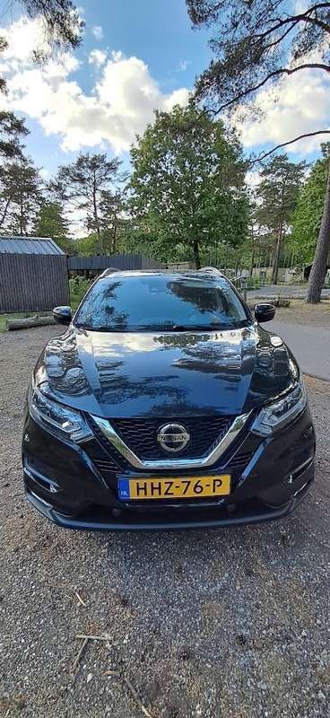 Zwart Gebruikt 2020 Nissan Qashqai Tekna SUV | € 20.500 (Eerlijke prijs) - Afbeelding 1/4