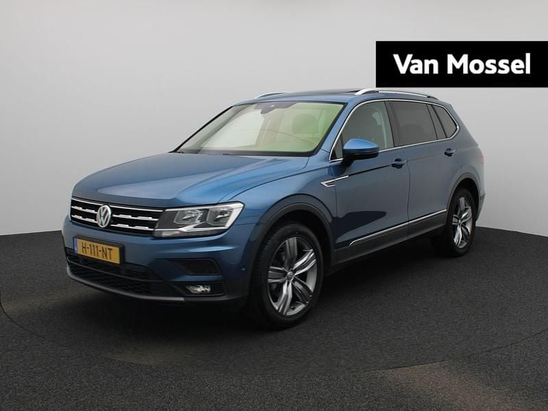 Blauw Gebruikt 2020 VW Tiguan Comfortline SUV | € 27.900 (Eerlijke prijs) - Afbeelding 1/4