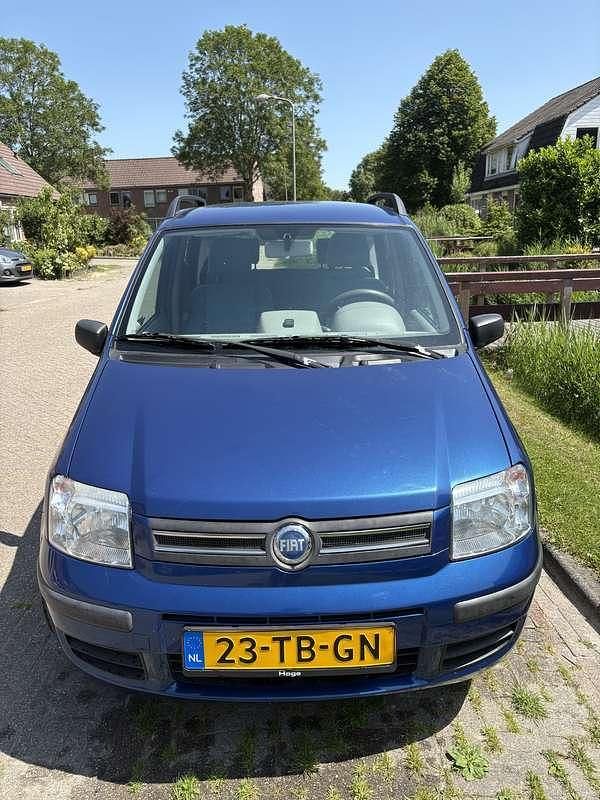 Blauw Gebruikt 2006 Fiat Panda Dynamic Hatchback | € 1.750 (Goede deal) - Afbeelding 1/4