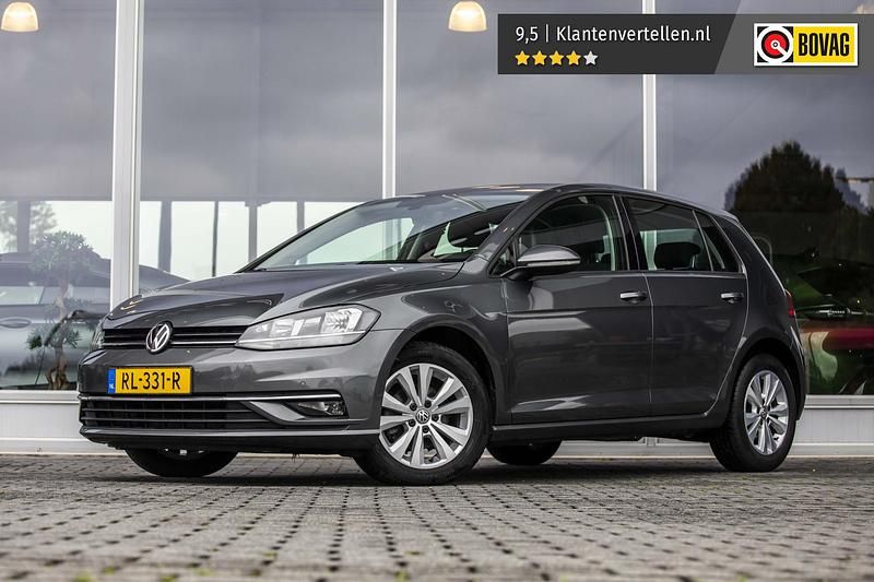 Grijs Occasion 2018 VW Golf VII Comfortline Hatchback | € 17.845 (Eerlijke prijs) - Afbeelding 1/4