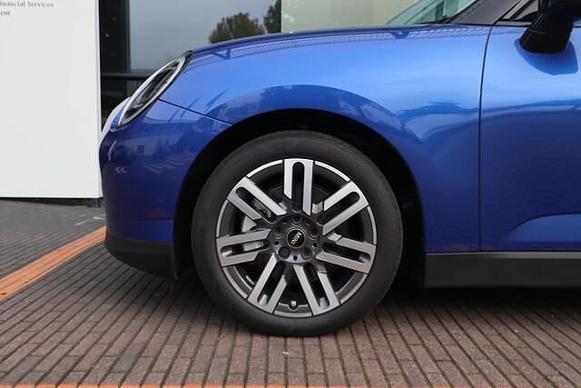 Nieuw Mini Cooper Classic 135 kW (184 PK) 2026 Blauw Hatchback