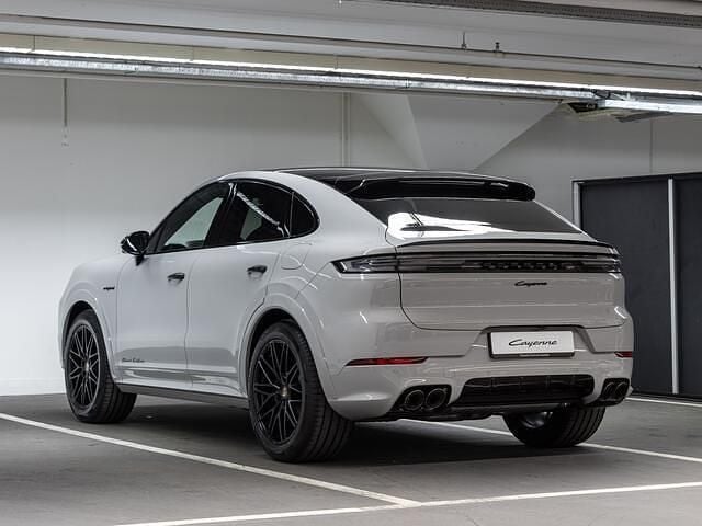 Nieuw Porsche Cayenne Black Edition 471 PK (346 kW) 2025 Overige SUV