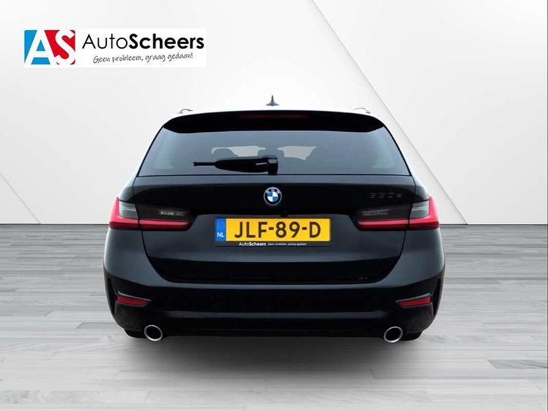 Occasion BMW 330e 184 PK (135 kW) 2022 Zwart Stationwagen