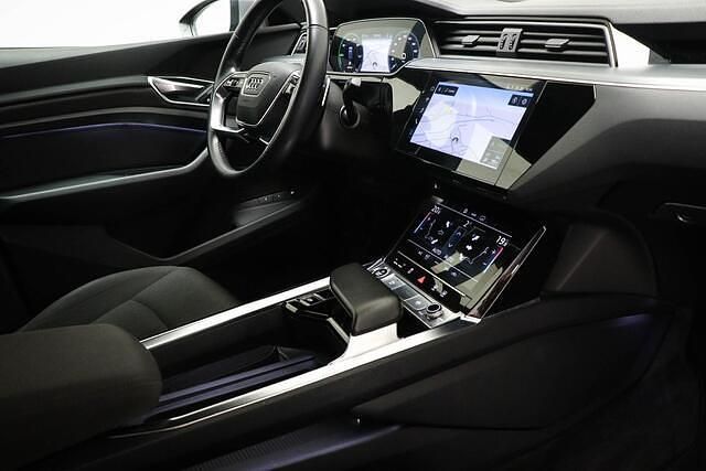 Occasion Audi e-tron Sportback Business 230 kW (313 PK) 2020 Grijs SUV