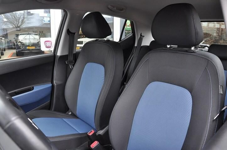 Occasion Hyundai i10 67 PK (49 kW) 2016 Zwart Hatchback