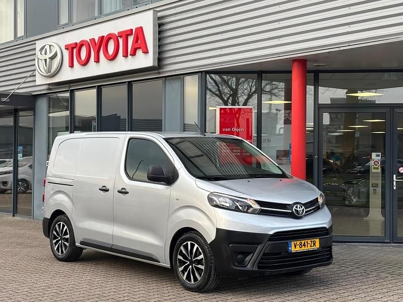 Grijs Occasion 2019 Toyota Proace Cool MPV | € 10.995 (Super prijs) - Afbeelding 1/4