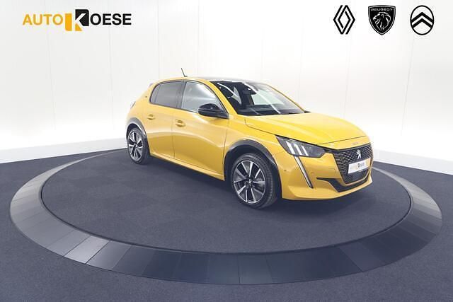 Geel Occasion 2021 Peugeot e-208 GT Hatchback | € 16.700 (Eerlijke prijs) - Afbeelding 1/4