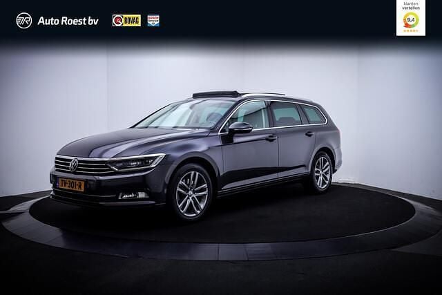Grijs Gebruikt 2018 VW Passat Executive Stationwagen | € 14.750 (Eerlijke prijs) - Afbeelding 1/4