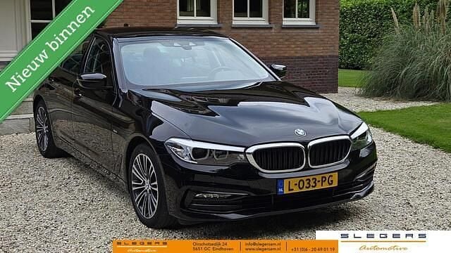Zwart, metallic lak Occasion 2018 BMW 520 Executive Sedan | € 26.950 (Goede deal) - Afbeelding 1/4