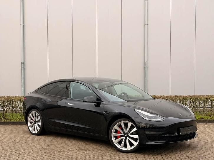 Occasion 2019 Tesla Model 3 Performance Sedan | € 21.950 (Goede deal) - Afbeelding 1/4