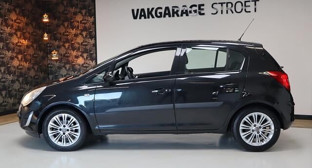 Occasion Opel Corsa 101 PK (74 kW) 2012 Zwart (metallic) Hatchback