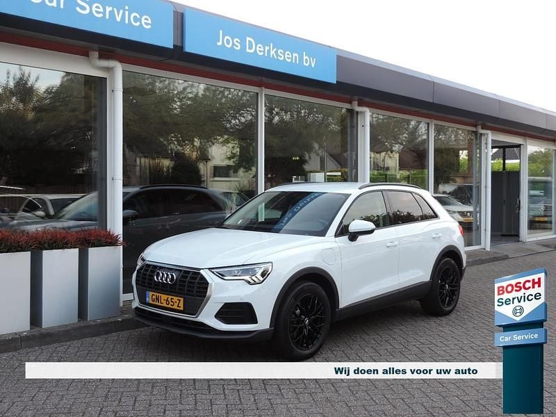 Wit Gebruikt 2021 Audi Q3 SUV | € 36.980 (Eerlijke prijs) - Afbeelding 1/4