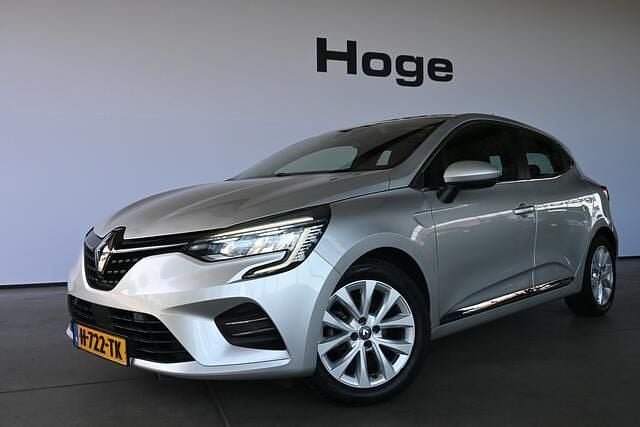 Grijs Gebruikt 2020 Renault Clio V Intens Hatchback | € 10.940 (Eerlijke prijs) - Afbeelding 1/4